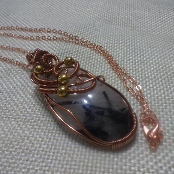 Whimsical "TROUMALINE QUARTZ" Handmade COPPER WIRE-WRAPPED Pendant/Chain #104B - Picture 1 of 3